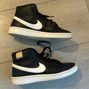 listing-status-banner